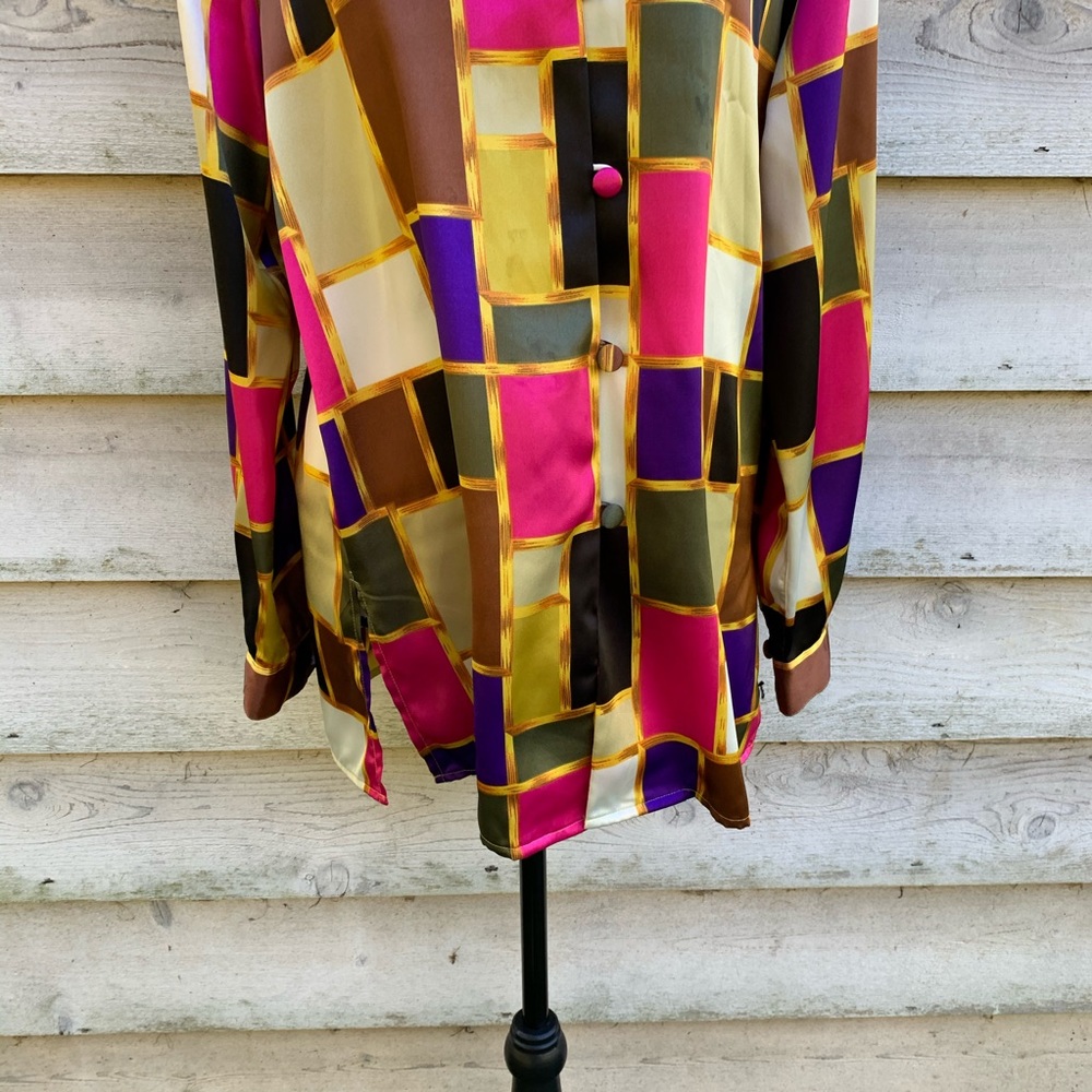 Vintage 80s Gold Geometric Button Down Mod Shirt - Picture 7 of 16